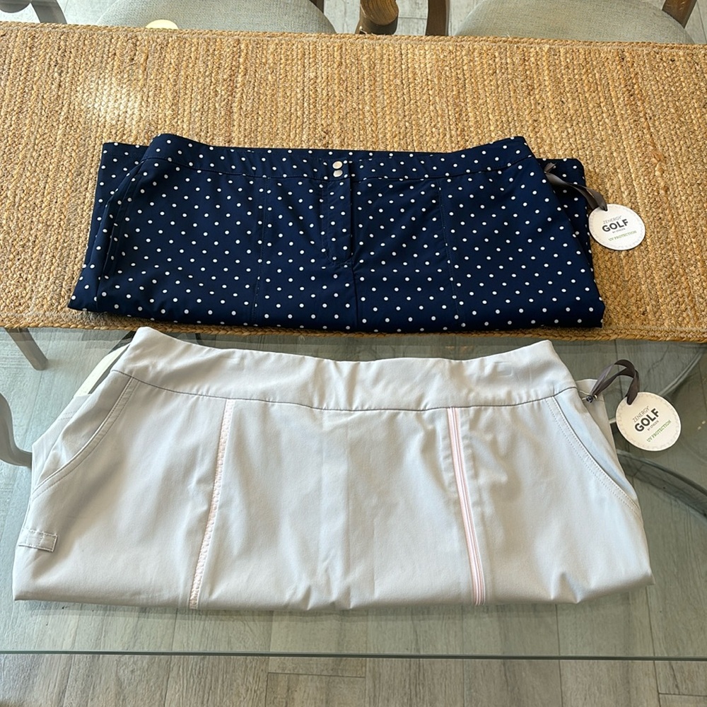 (2)ZENERGY GOLF SKIRTS by Chico's UV Protection Size 2.5 (2 Skirts)